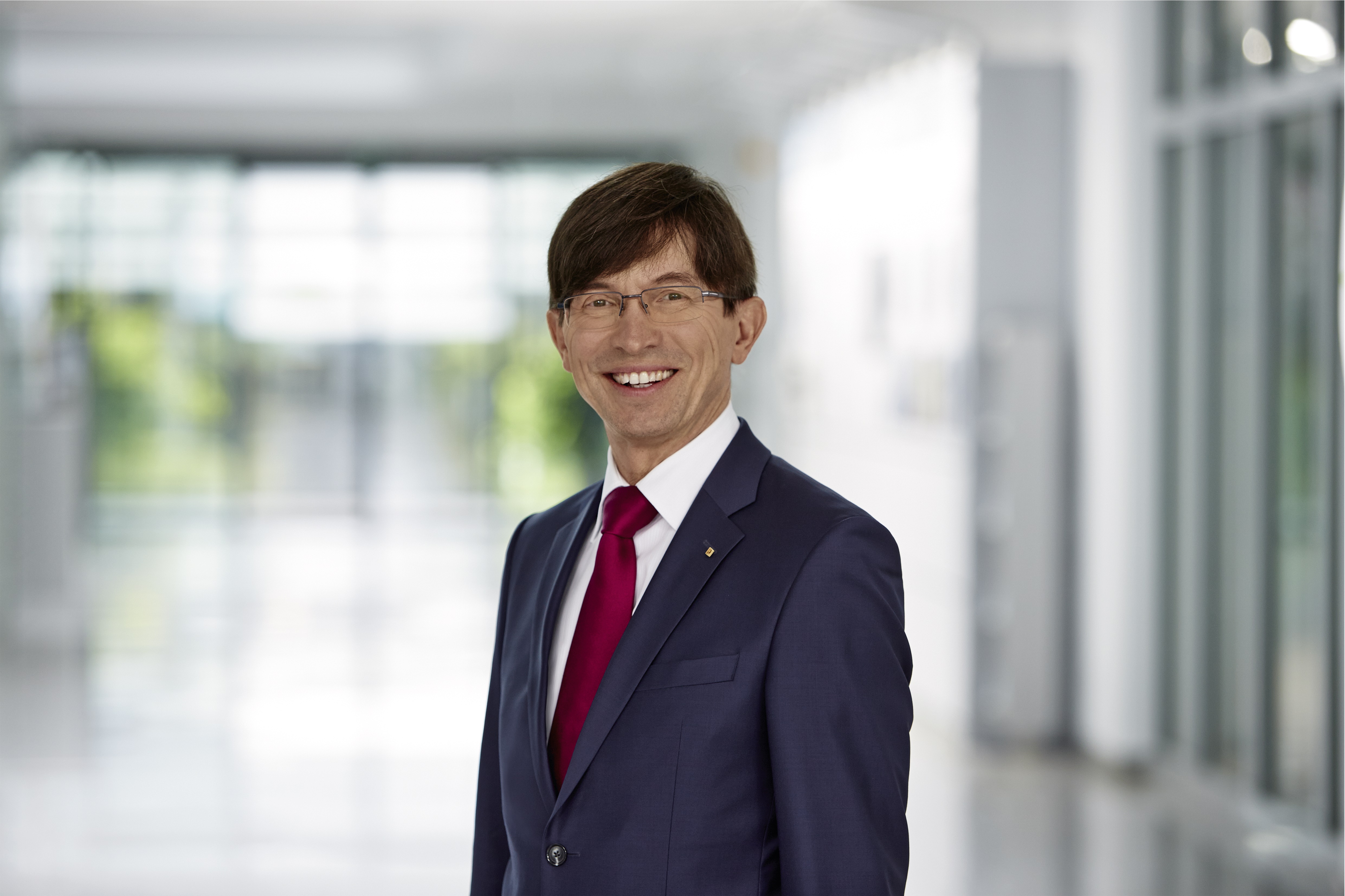 Karriere bei Phoenix Contact: Einblicke vom Arbeitgeber.