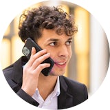 Erfahrungen und Einblicke: Rayen und seine Ausbildung zum Kaufmann für Dialogmarketing bei der Postbank