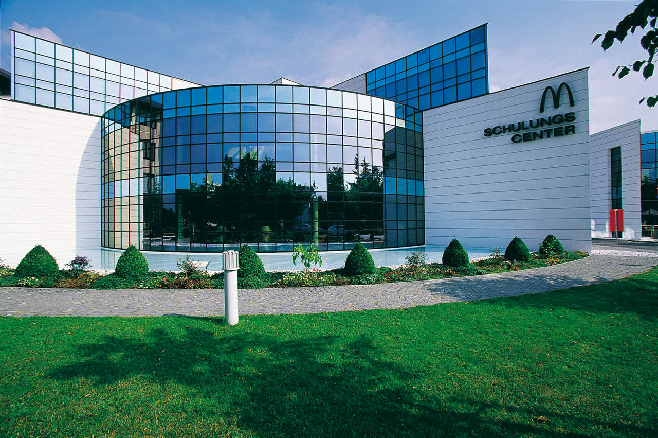 Schulungscenter – Außenansicht